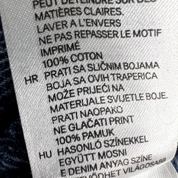 H&M Denim Jacket Blue Medium Wash Button Oversized Jean MEDIUM 100% Cotton - Picture 5 of 7